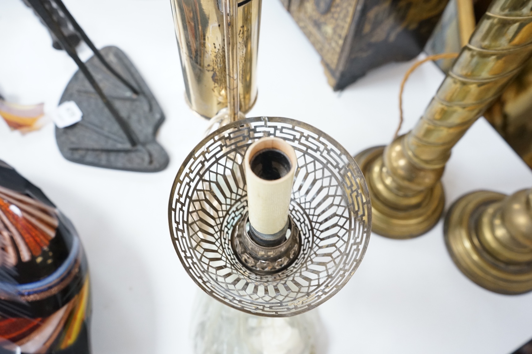 A pair of tall brass fluted column table lamps and arise and fall desk lamp, largest each overall 64cm high